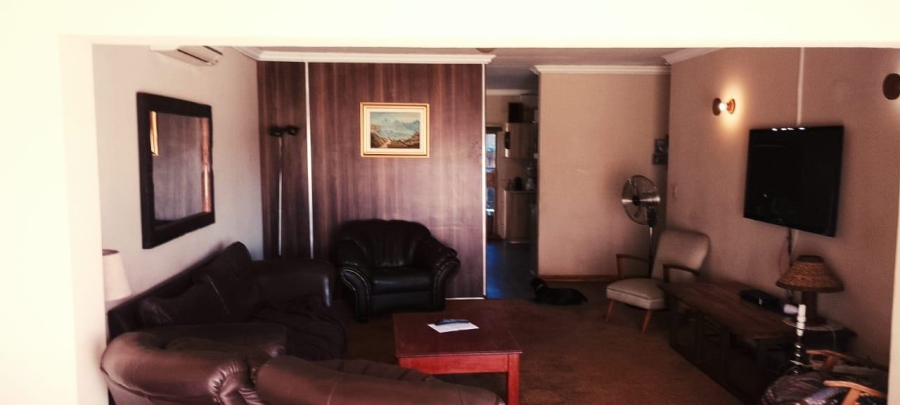 5 Bedroom Property for Sale in Ferreira Free State